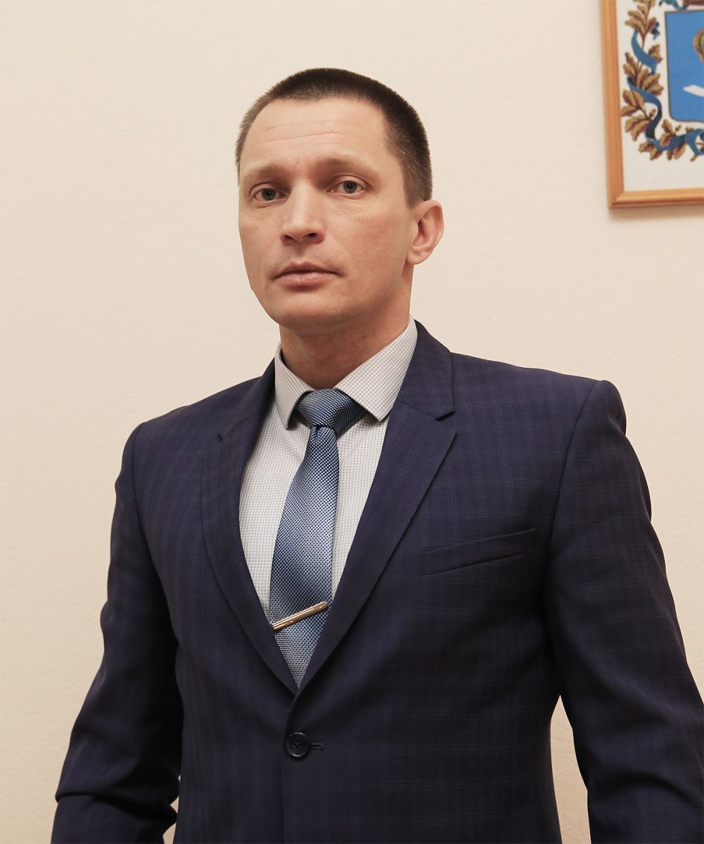                         Maksimenko Yuriy Alexandrovich
            